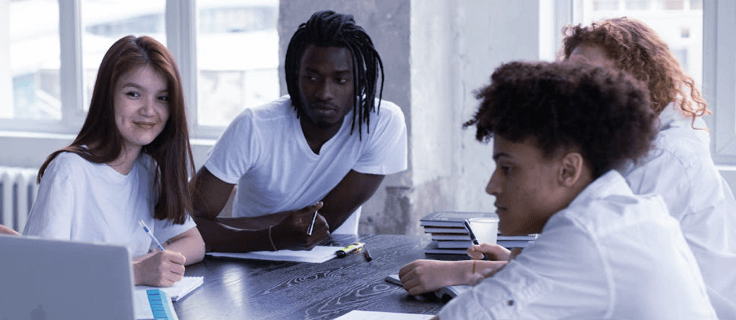 教育與培訓(xùn)支持